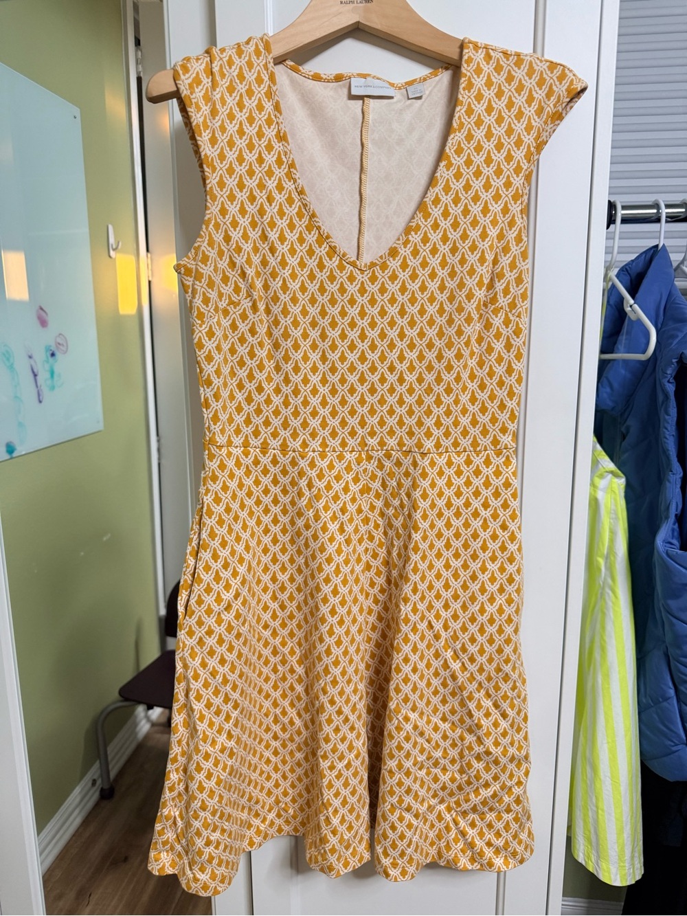New York & Company Yellow Patterned V-Neck Tank Dress fit and flare